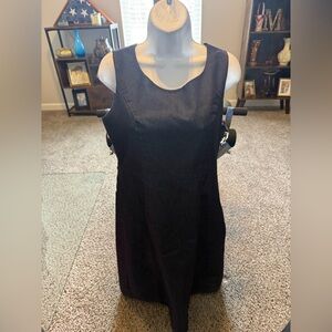 Elegant Black Sleeveless Dress 97